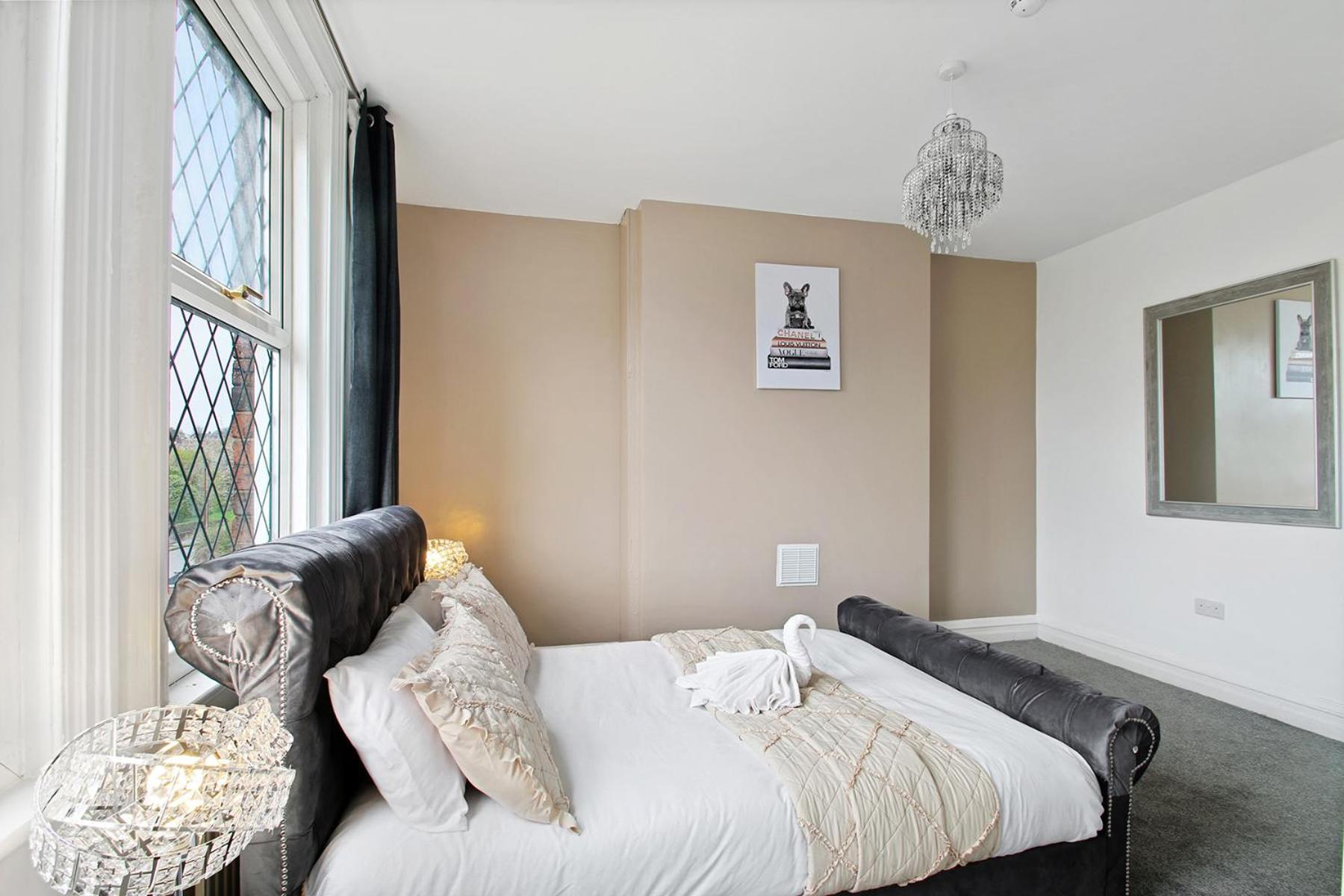 Home In Woodhouse, Leeds Leeds  Ngoại thất bức ảnh