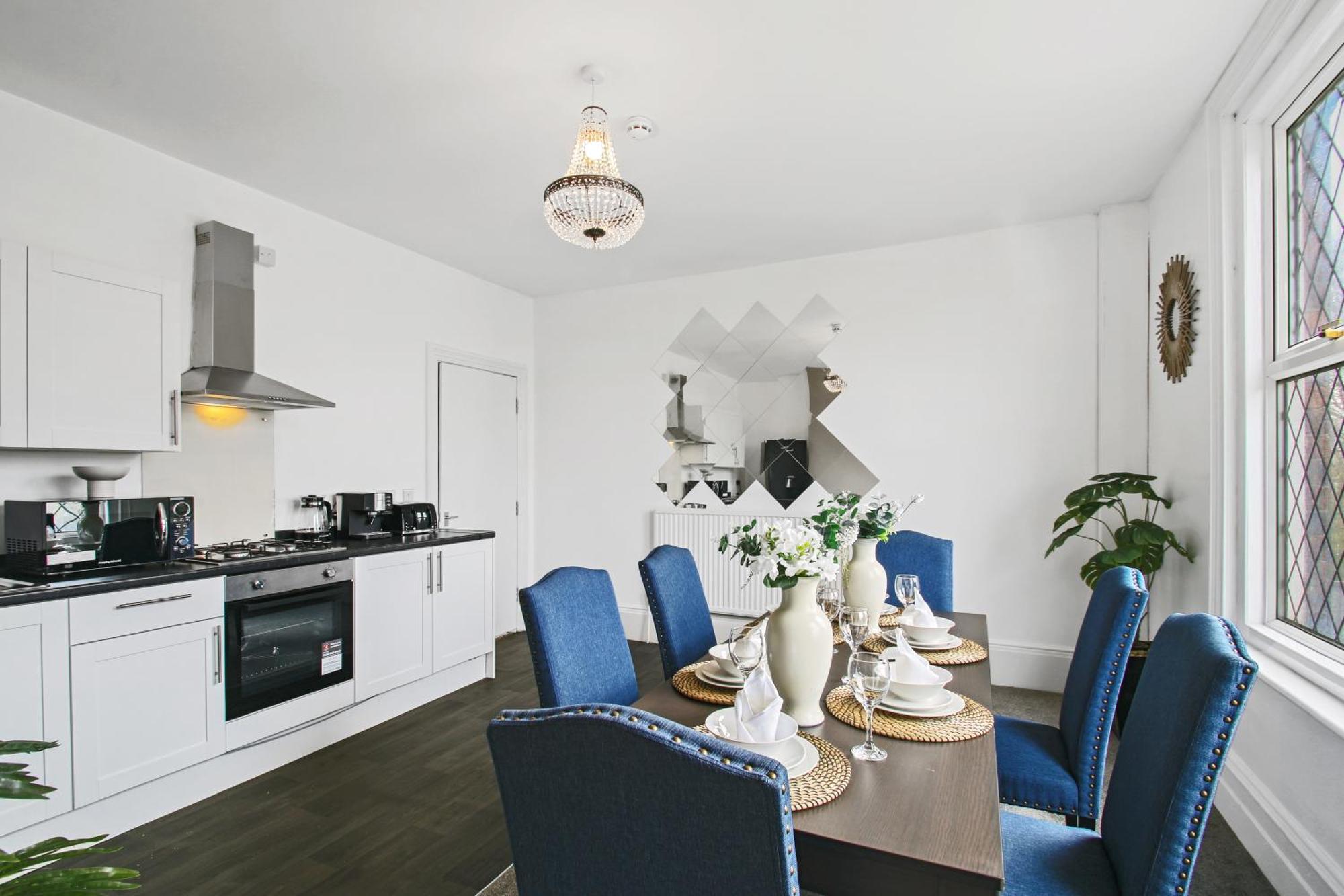Home In Woodhouse, Leeds Leeds  Ngoại thất bức ảnh